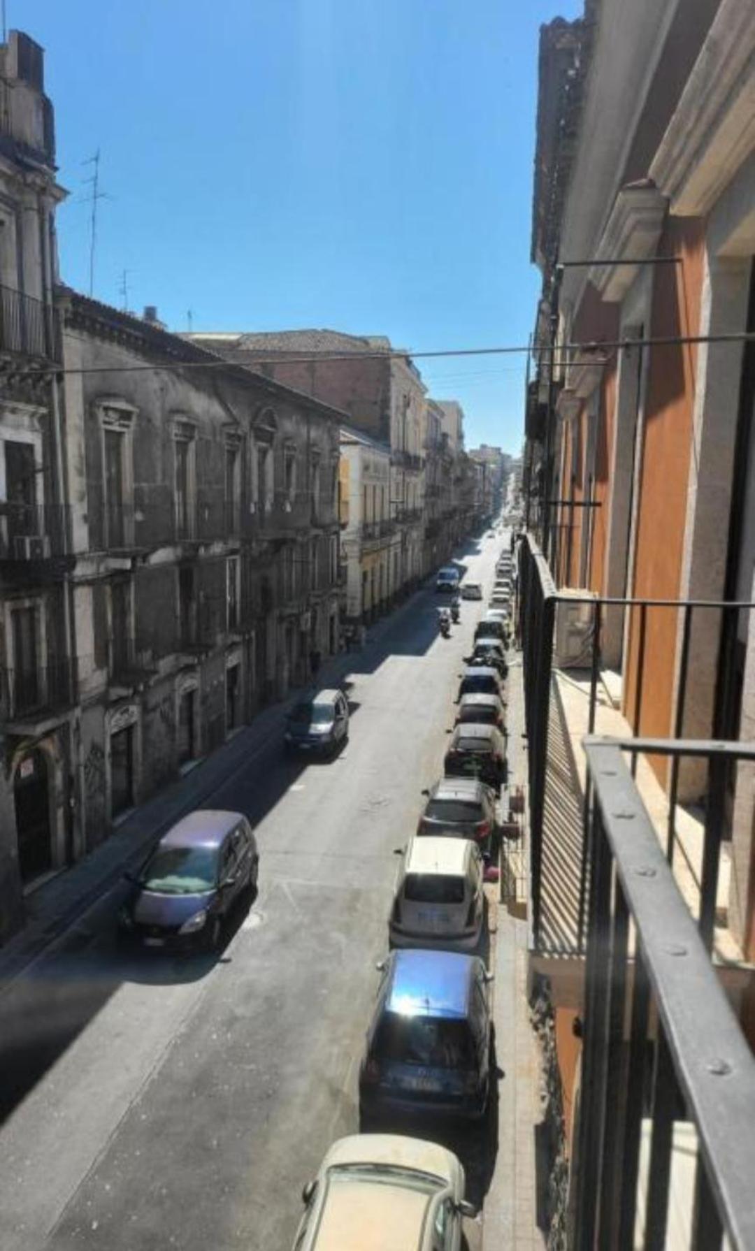 Rooms San Giuliano Катанія Екстер'єр фото